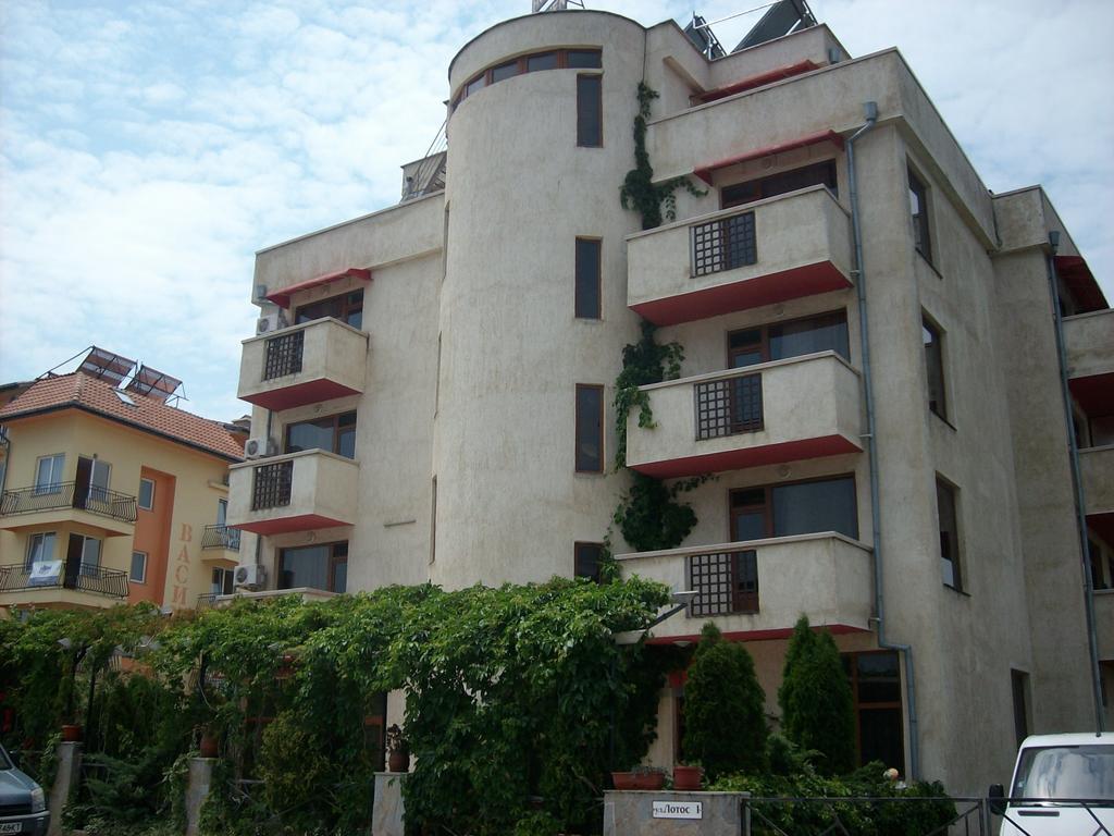 Hotel Neven Πριμόρσκο Εξωτερικό φωτογραφία